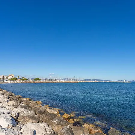 Apartamento Le Grand Large-2 By Interhome Hyères